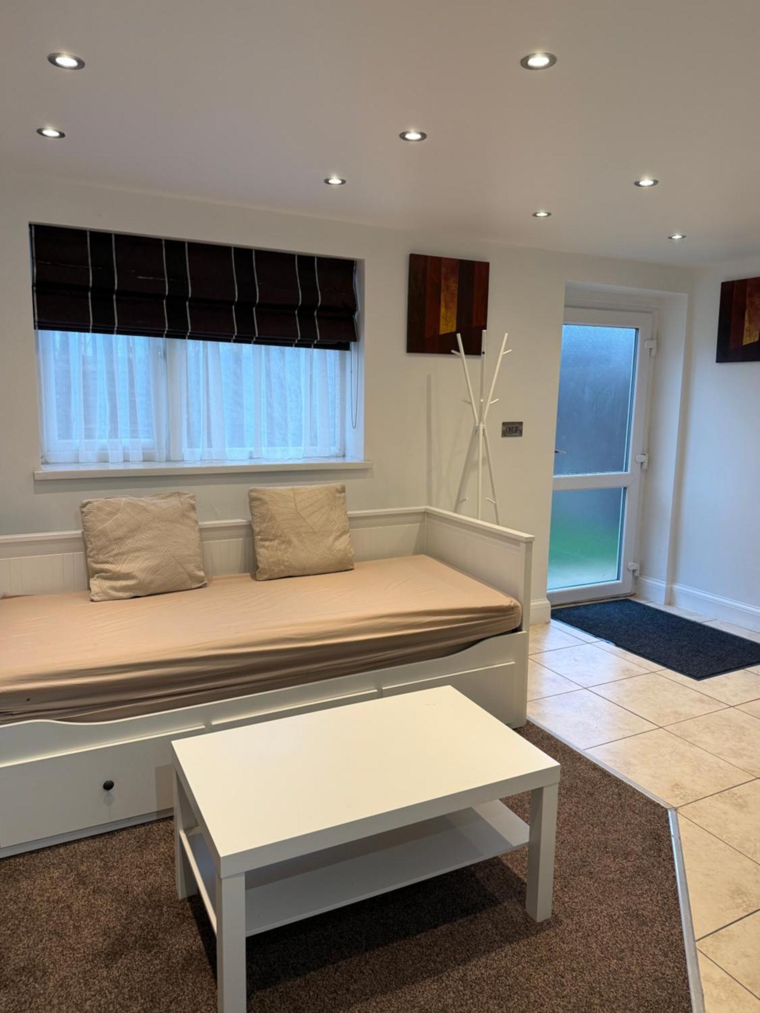 Cosy Guest Suite, West London Hounslow Luaran gambar